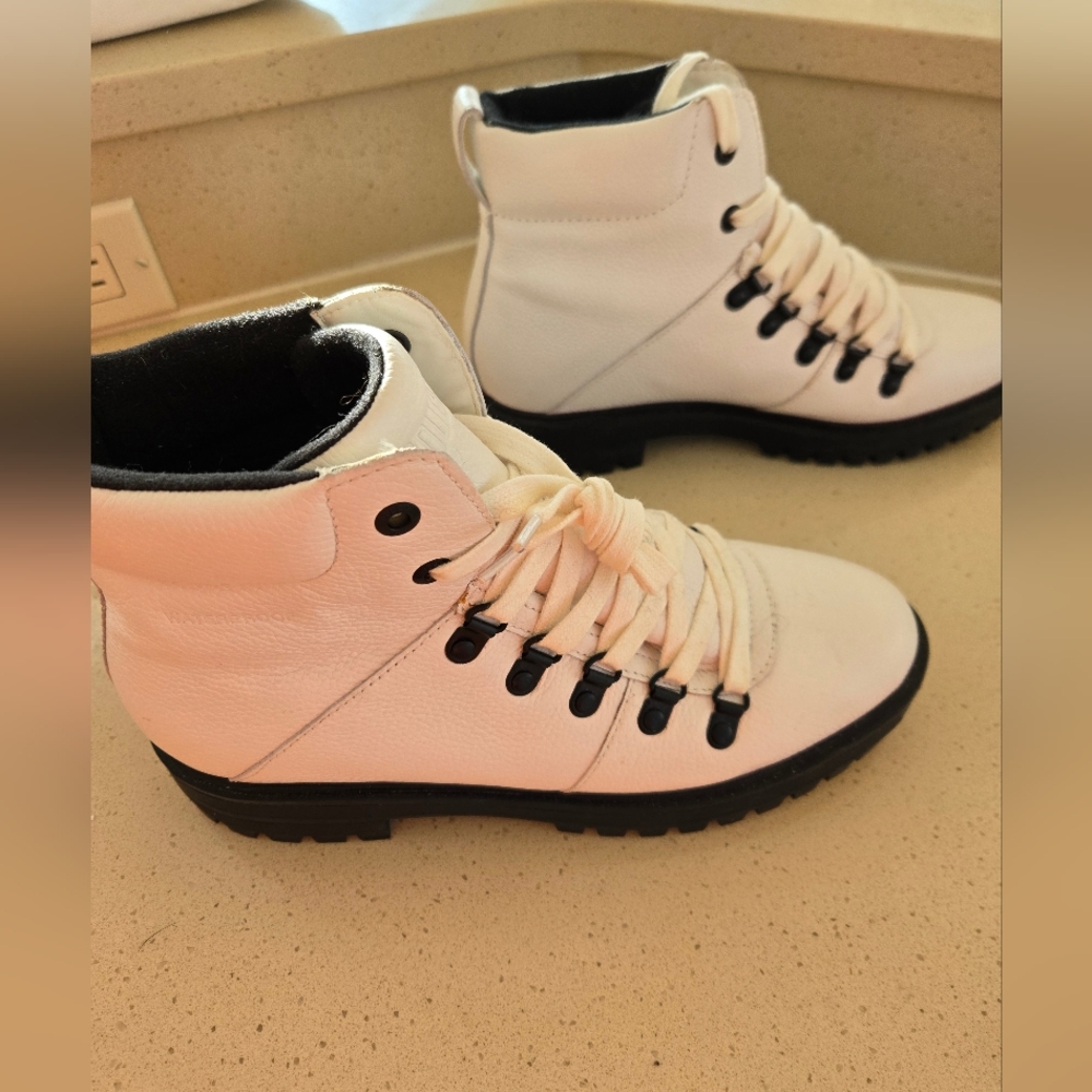 Cougar White Ankle Boots - Picture 3 of 9
